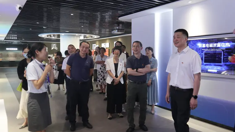 展厅参观交流